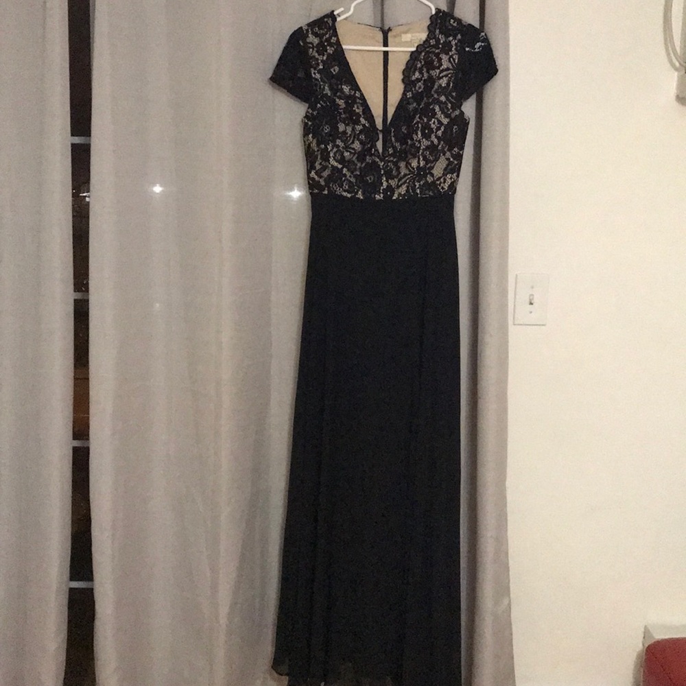 Aidan mattox black gown